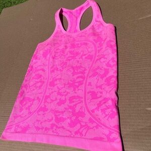 Lululemon Heathered Raspberry Glo Light Print Swiftly Tech Racerback Tank Top